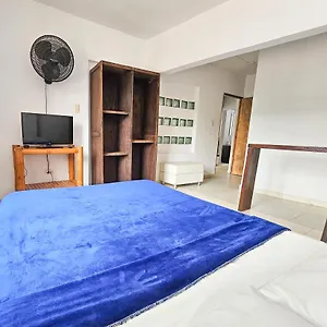 La Mercedes Lite Hostal By Mh Maison d'hôtes